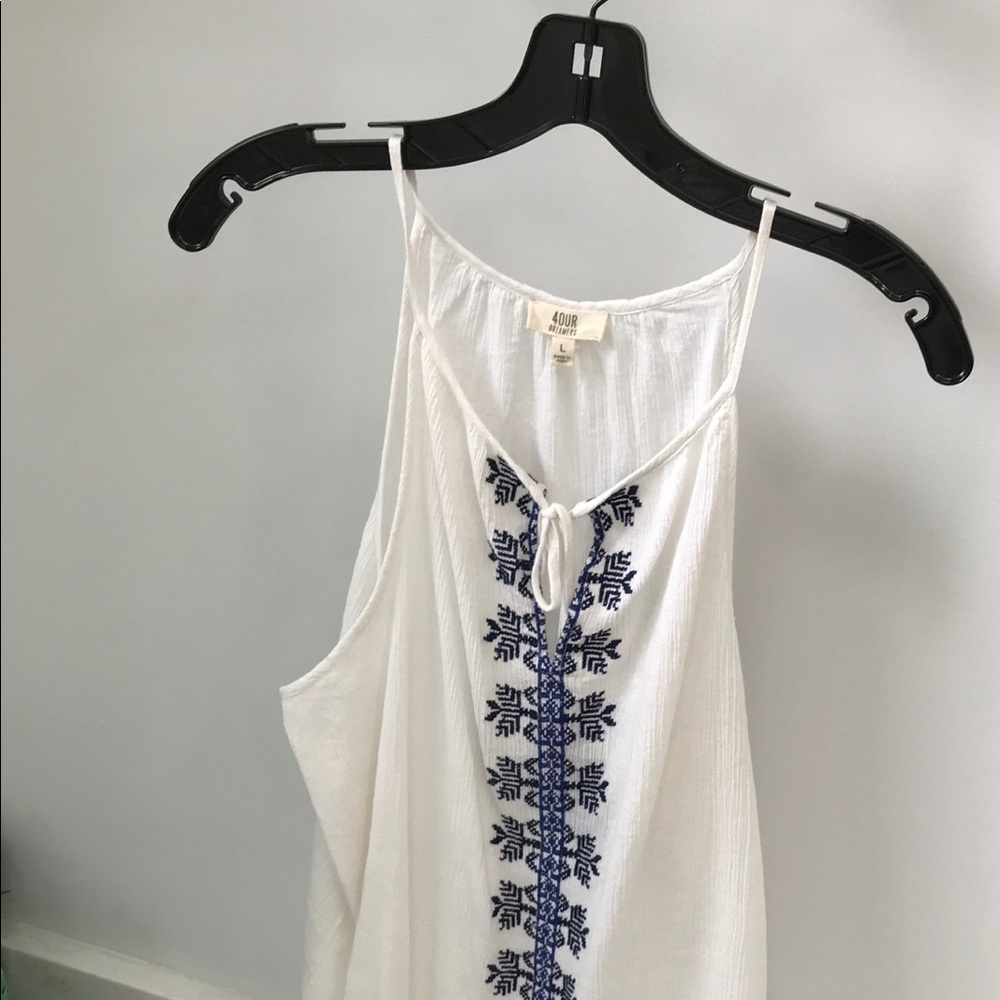 4OURS DREAMERS Embroidered Sleeveless Top